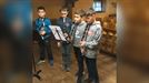 Versión de 'Lau Teilatu' desde Urretxu y Zumarraga