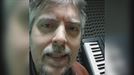 Julio Veiga y su versión de 'Lau Teilatu'