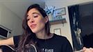 Leire Badiola y su voz nos deleitan con 'Lau Teilatu'