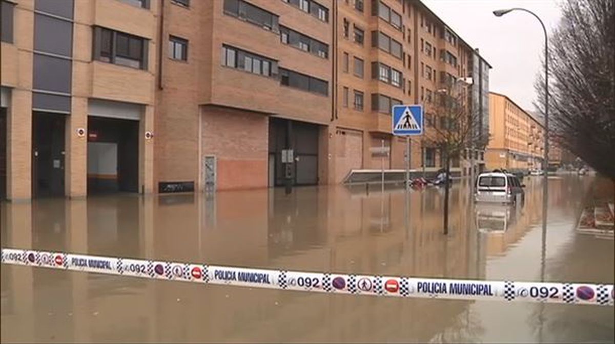 Calles inundadas en la comarca de Pamplona