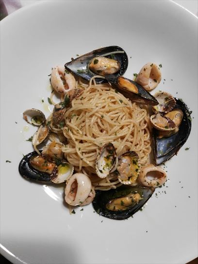 17.12.2019, Pedro, Espaguetis con berberechos, calamares...