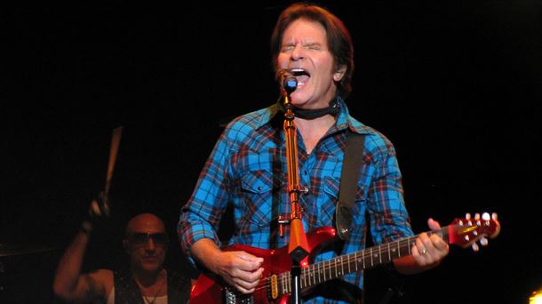 JOHN FOGERTY. AZKENA ROCK.