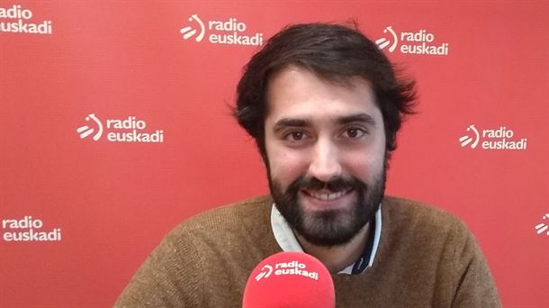 Daniel Ramírez, autor del libro "Porque Somos Osasuna",  en el "Si Nos Confiamos" de Radio Euskadi.