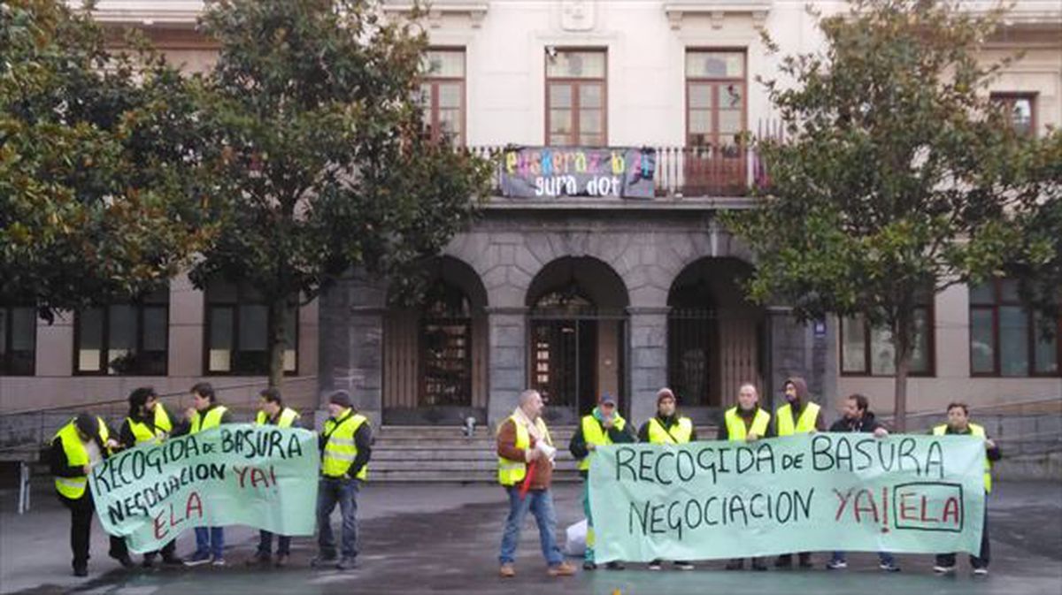 Zabor bilketako langileen mobilizazioa.