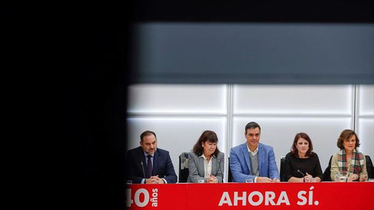 Ejecutiva Federal celebrada por el PSOE. Foto: EFE/ Emilio Naranjo