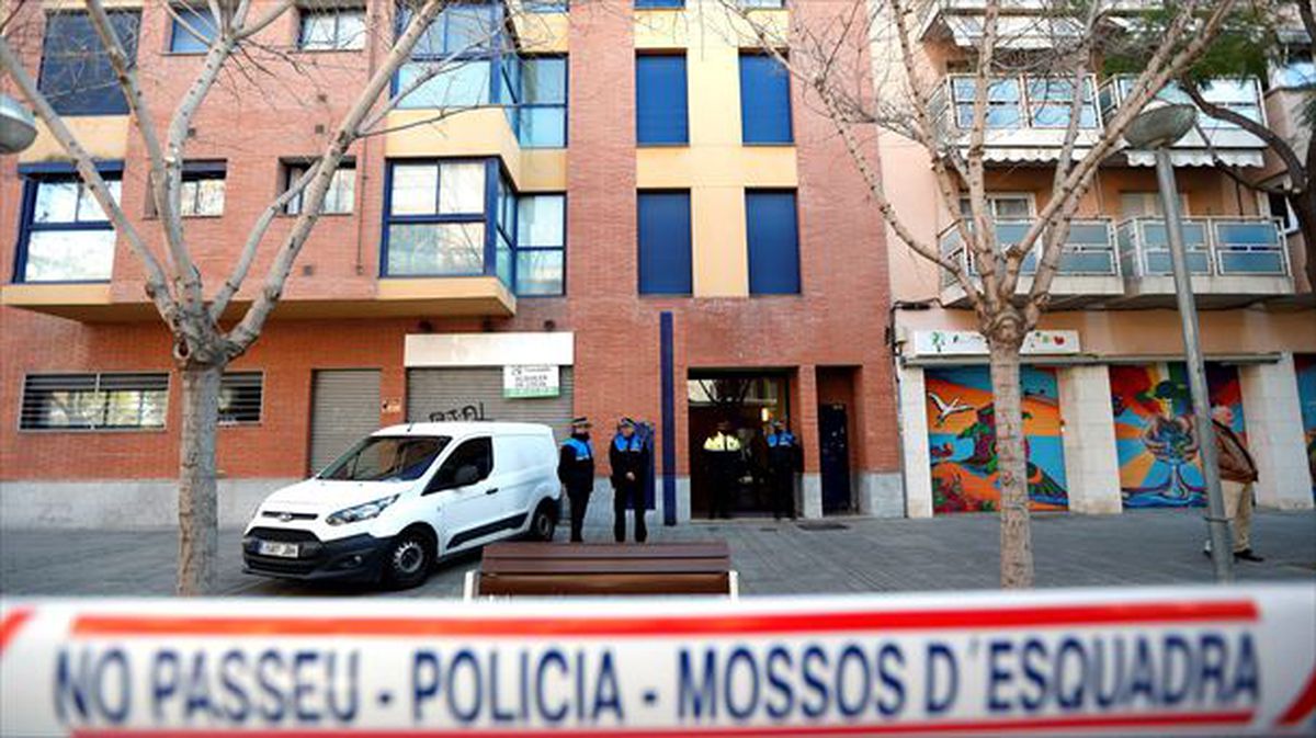 El crimen ha tenido lugar en una vivienda de Esplugues de Llobregat.