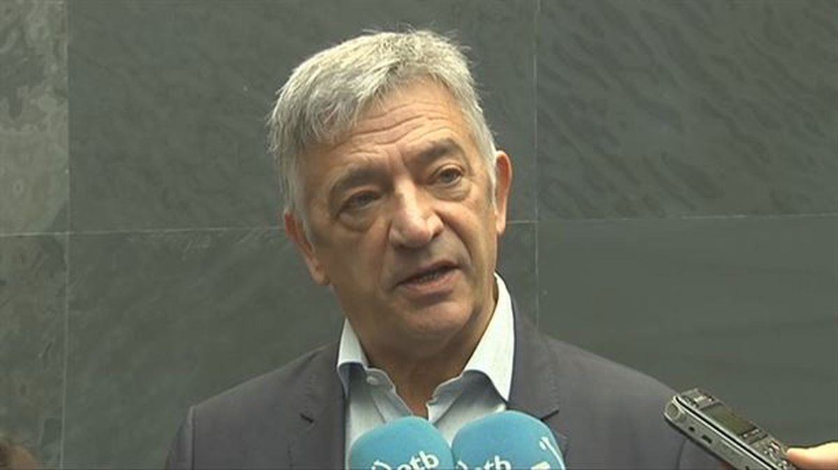 Koldo Martínez es uno de los firmantes del acta fundacional del partido