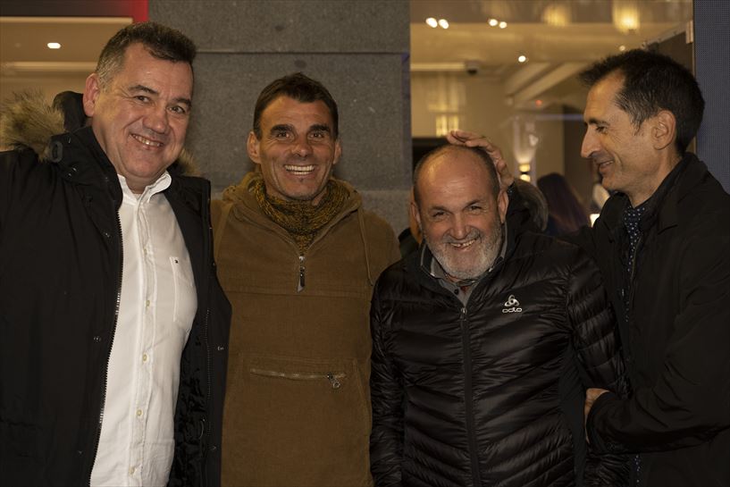 Manu, Isma, Juanito y Txema Montoya en el preestreno