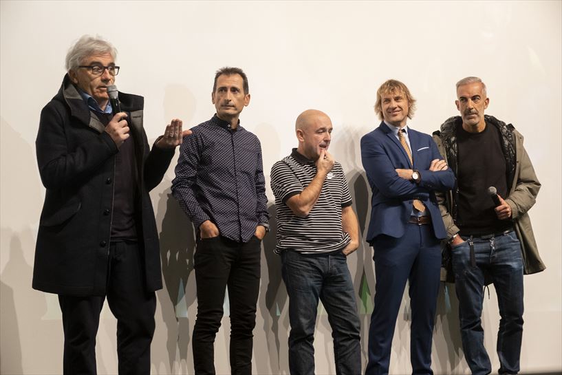 Julian Iantzi, Joxan Goñi, Txema Montoya, Edu Barinaga y Patxi Alonso en el preestreno