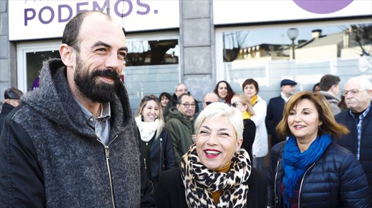 Egoitza berria zabaldu du Podemos Euskadik, gaur, Donostiako Gros auzoan. Argazkia: EFE. 