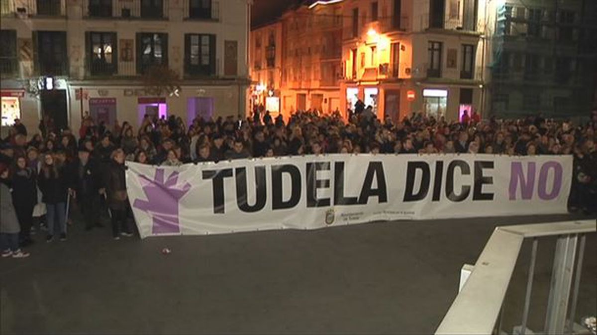 Concentración en Tudela (Navarra). Imagen obtenida de un vídeo de EiTB.