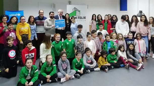 UNICEF Comité País Vasco distingue como referente a San Felix Ikastola