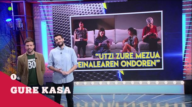 "Utzi zure mezua seinalearen ondoren" antzezlaneko aktoreak 'Gure Kasa'n.