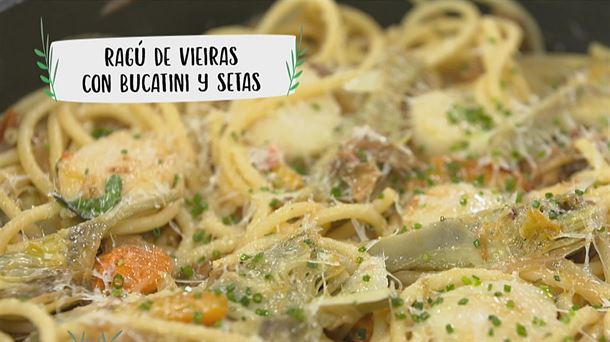 Ragú de vieiras con bucatini y setas