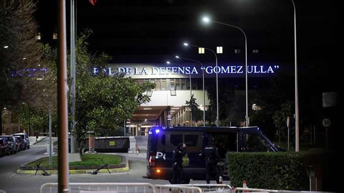 El hospital Gómez Ulla de Madrid, donde se encuentra el trabajador de Barakaldo. Foto: EFE