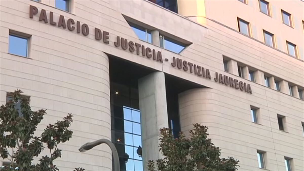Iruñeko Justizia Jauregia.