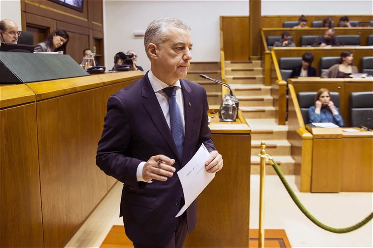 El lehendakari en el Parlamento Vasco, en una imagen de achivo. Foto: EFE