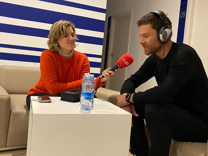 Laida Basurto y Xabi Alonso