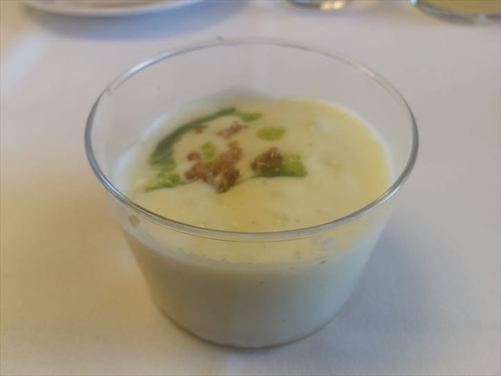 Chupito de patata con bacalao