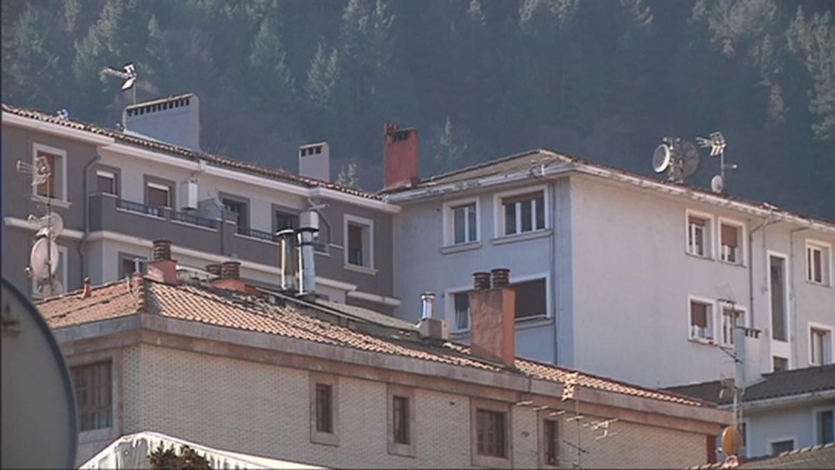 La calidad del aire preocupa en Eibar, Ermua y Zaldibar
