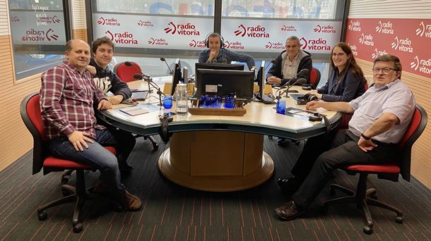 Tertulia "la Cátedra" en Radio Vitoria