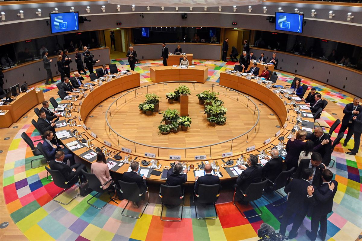 Reunión del Consejo Europeo en Bruselas para discutir el presupuesto de la UE.