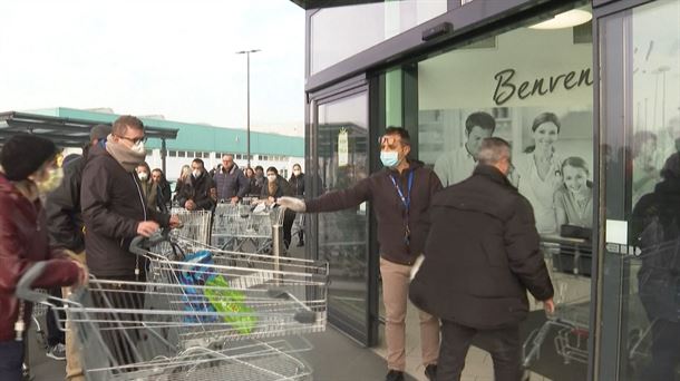 Supermercado en Italia. Foto: EiTB