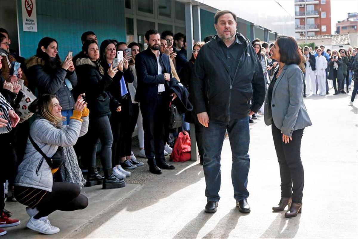 Junqueras ha sido recibo por la vicerrectora del campus