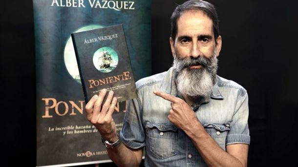 Álber Vázquez presenta su libro "Poniente"                                                        