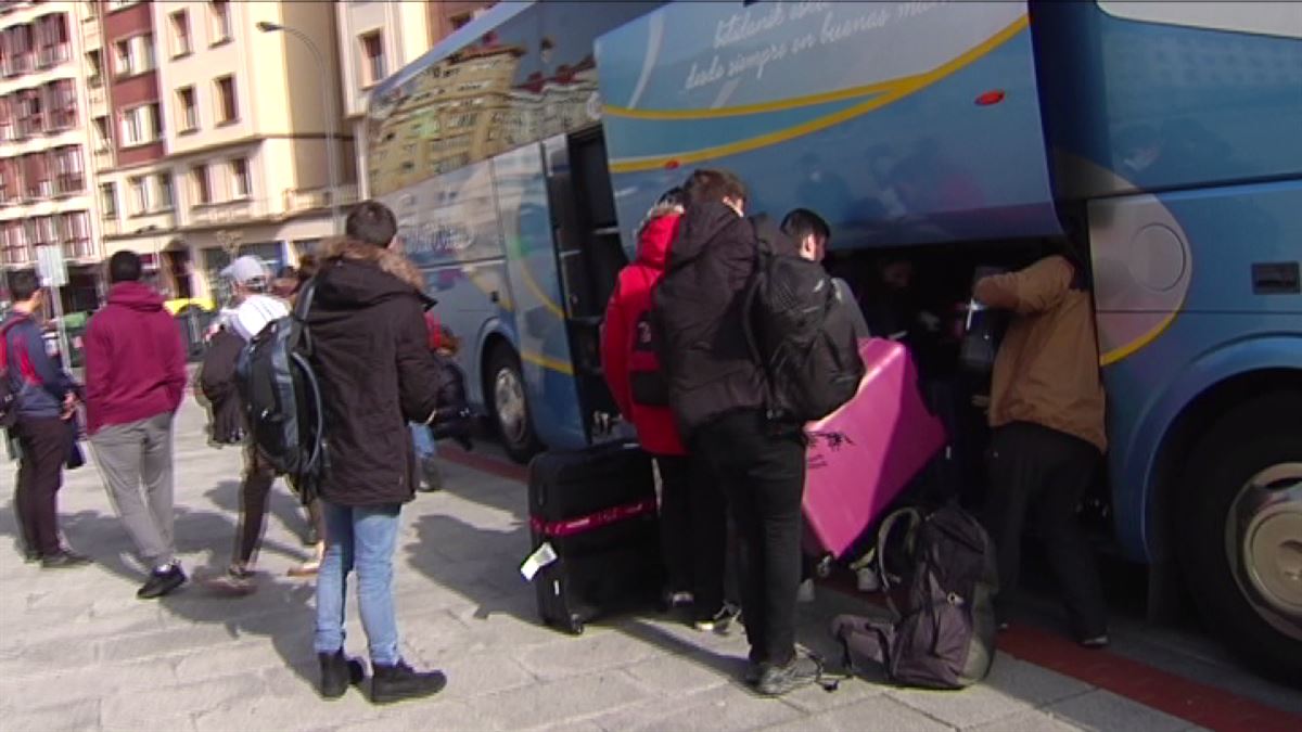 Los estudiantes han llegado esta tarde a la capital vizcaína.