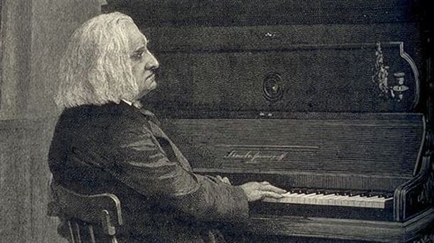 Liszt_at_pianowikimedia