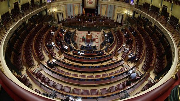 El Congreso debate cinco decretos leyes y aprueba la prórroga del estado de alarma