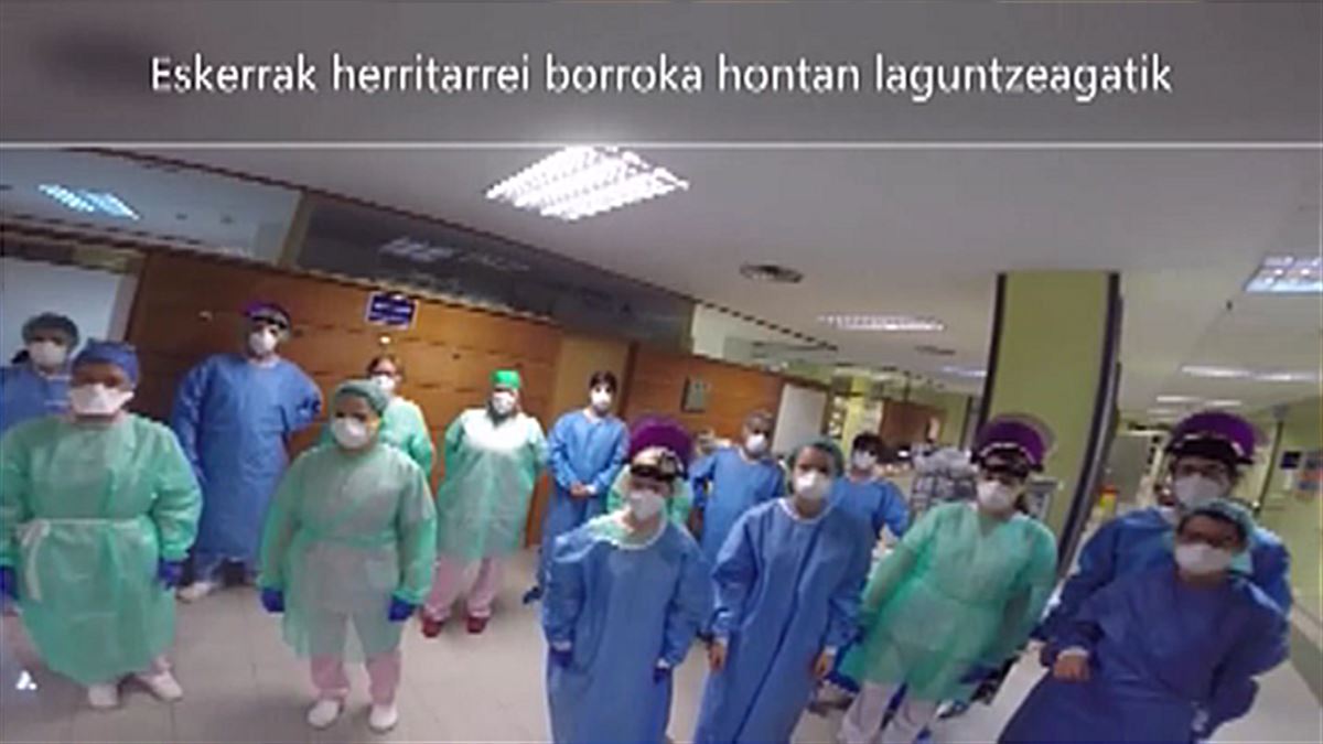Trabajadores del servicio de Urgencias del Hospital Donostia.