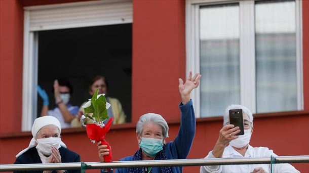 Personas mayores atendidas en una residencia.