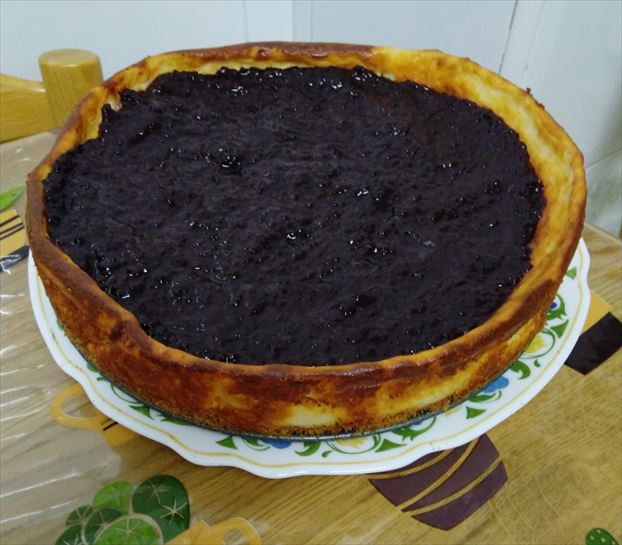 Tarta de queso y mora