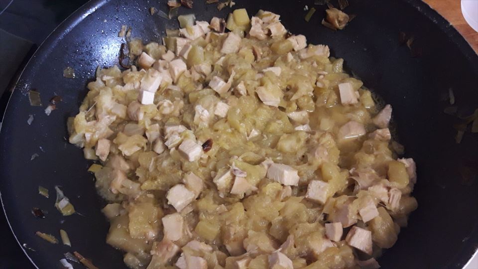 Calabacín con puerrro y pollo