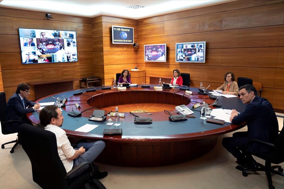 Imagen de archivo de una reunión del Gobierno español.