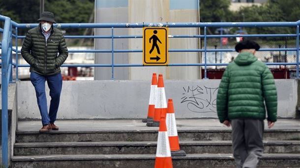 Mascarillas y distancia social, claves para evitar contagios.