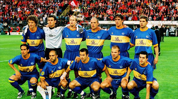 Once inicial del Alavés en la final de la UEFA 2001