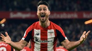 Aduriz: Txikitan Paniniko kromoak bildumatzen nituen. Orain alabak egiten du