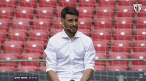 Aritz Adurizek agur esan dio futbolari San Mamesen, azken gola sartu zuen atean