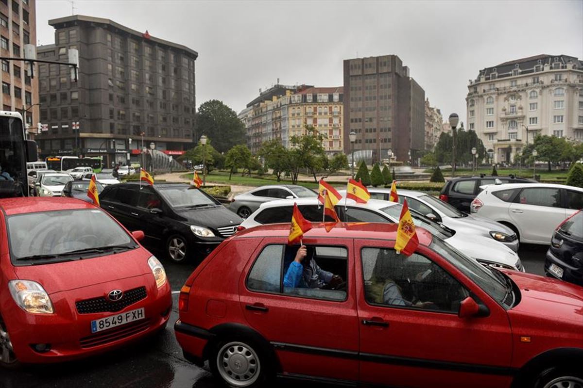 La manifestación convocada por Vox en Bilbao. Foto: EFE