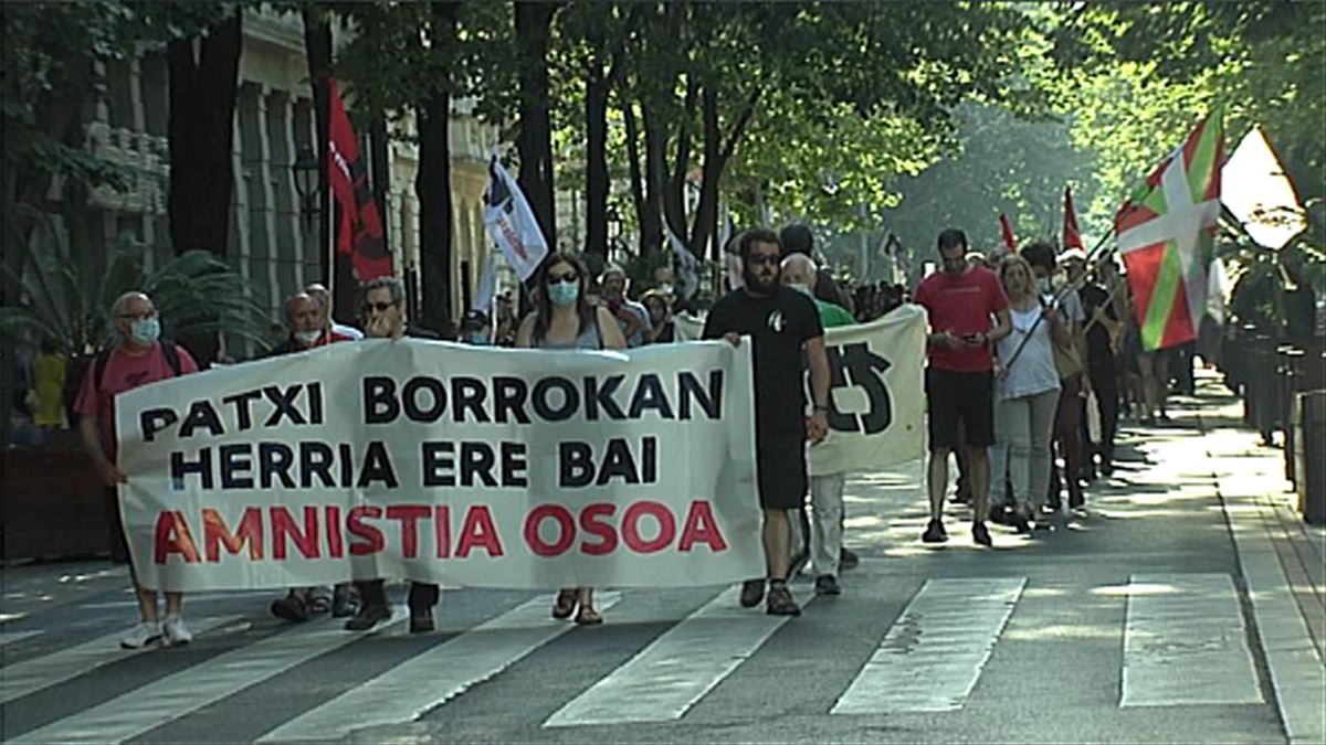Imagen de la marcha en favor de Patxi Ruiz que ha recorrido Bilbao