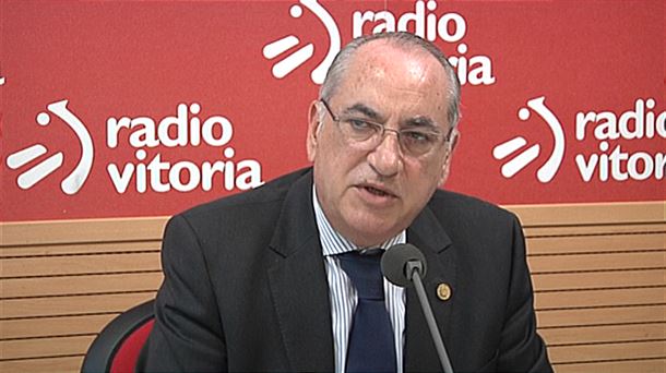Iñaki Arriola: "6.800 familias han demandado una vivienda de alquiler en Gasteiz".