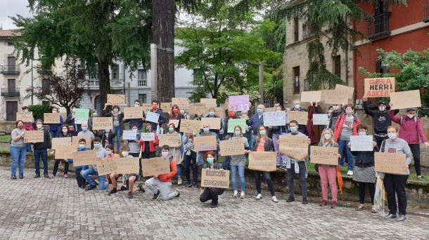 Durangon eginkako mobilizazioaren argazkia.