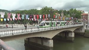 LaLiga recuerda a Aduriz colgando camisetas