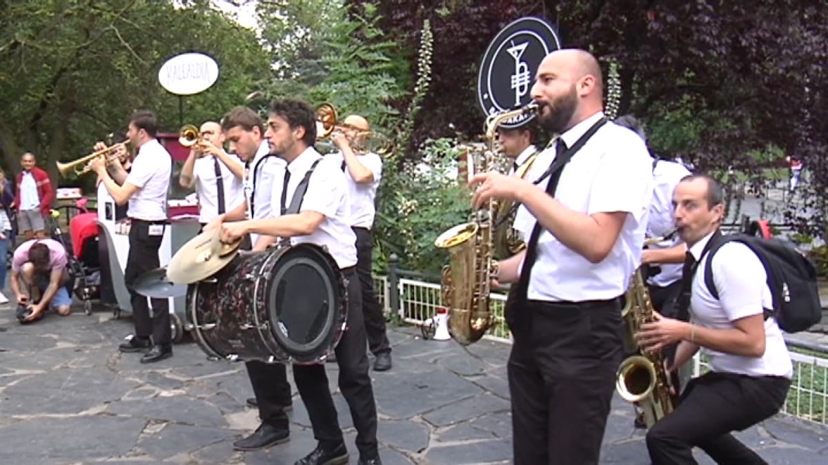 Actividades culturales en Bilbao. Imagen obtenida de un vídeo de ETB.