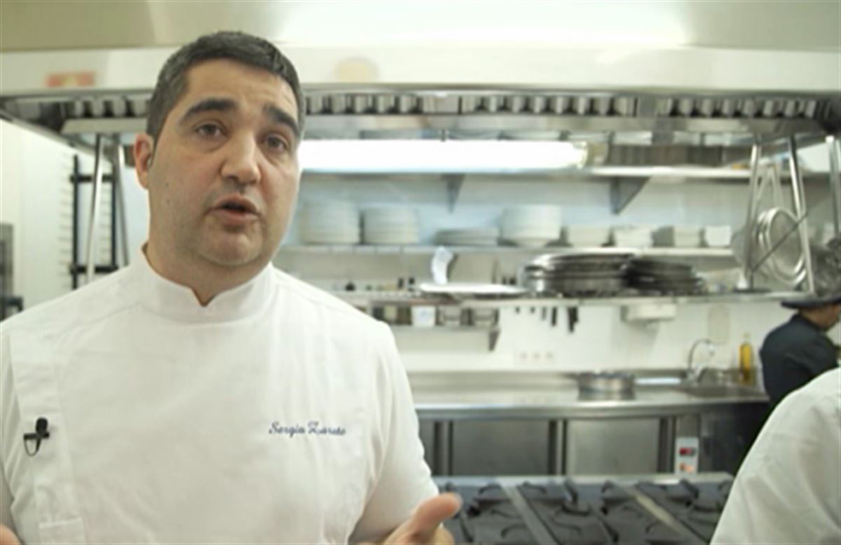 El cocinero Sergio Ortiz de Zarate, del restaurante Zarate de Bilbao. Imagen de archivo: EiTB