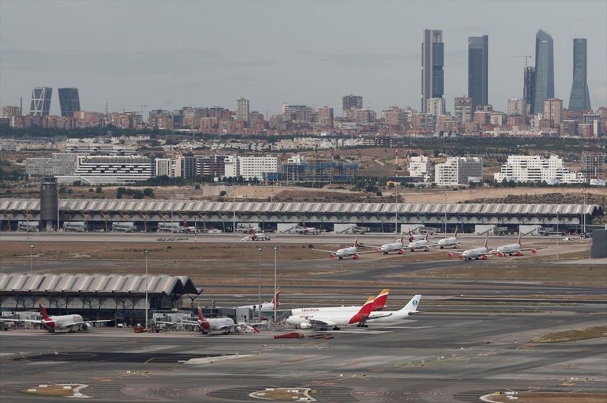 Imagen de archivo del aeropuerto de Barajas (Madrid)