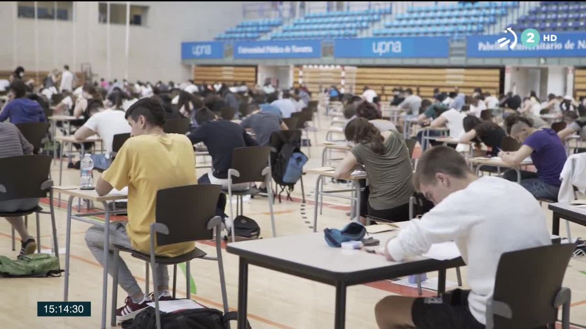 Comienzan los exámenes de selectividad en Navarra. Imagen obtenida de un vídeo de ETB.